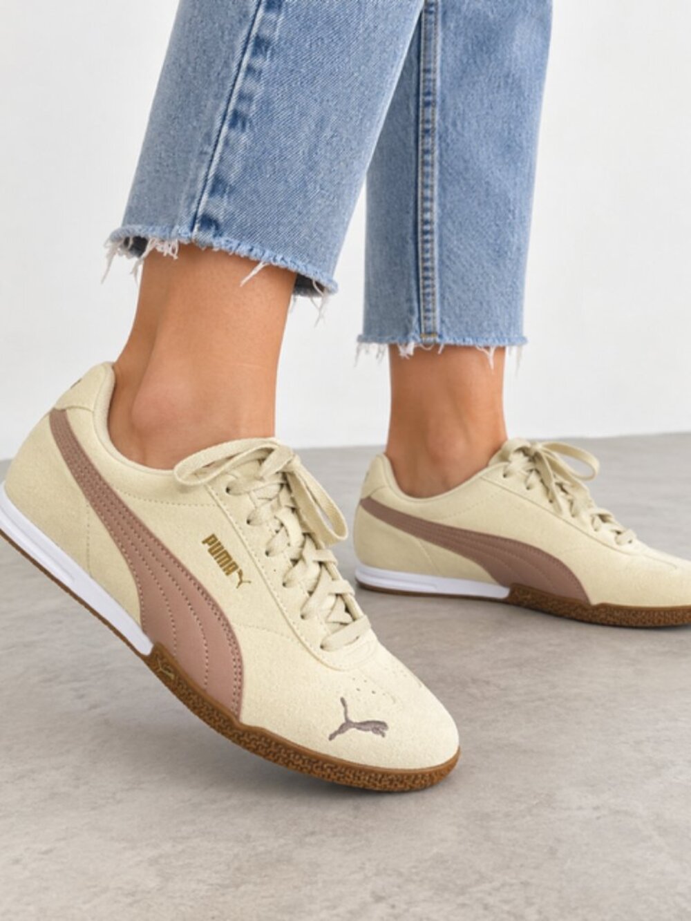 PUMA Arizona Retro Women’s Size 8 Cream Suede Sneakers 407281-01